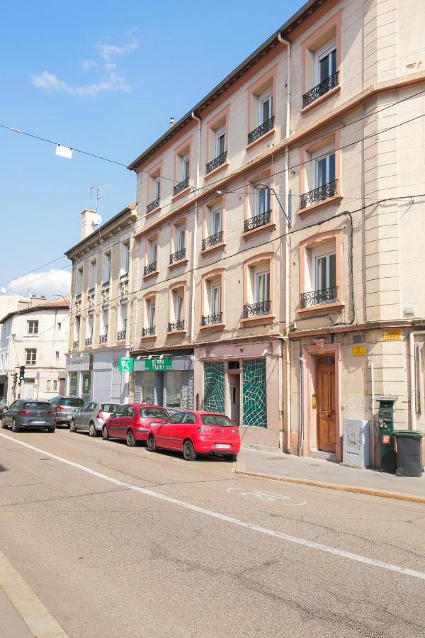 Ferienwohnung Le Retro, T2 Hypercentre Chic Et Cosy, Wifi Par Sovalfi Saint-Etienne  Exterior foto